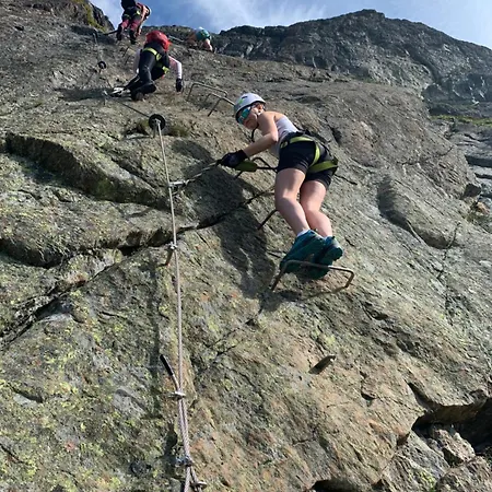 Family-friendly In דירה *